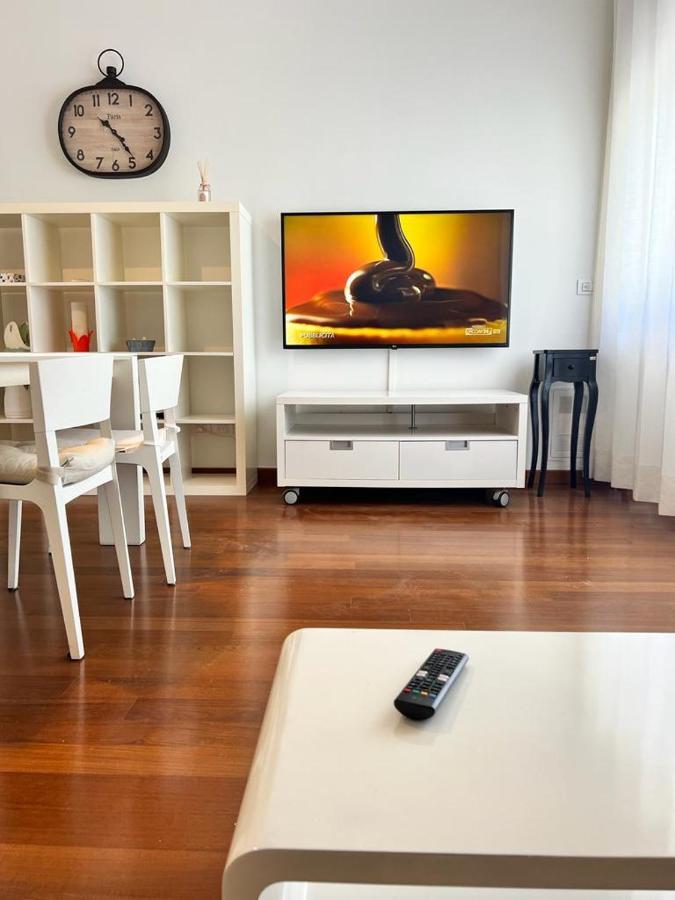 Piazza Italia Luxury Apartment Chianciano Terme Eksteriør bilde