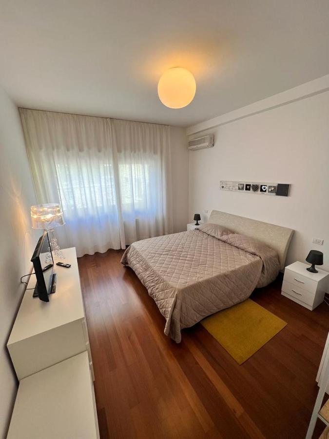 Piazza Italia Luxury Apartment Chianciano Terme Eksteriør bilde
